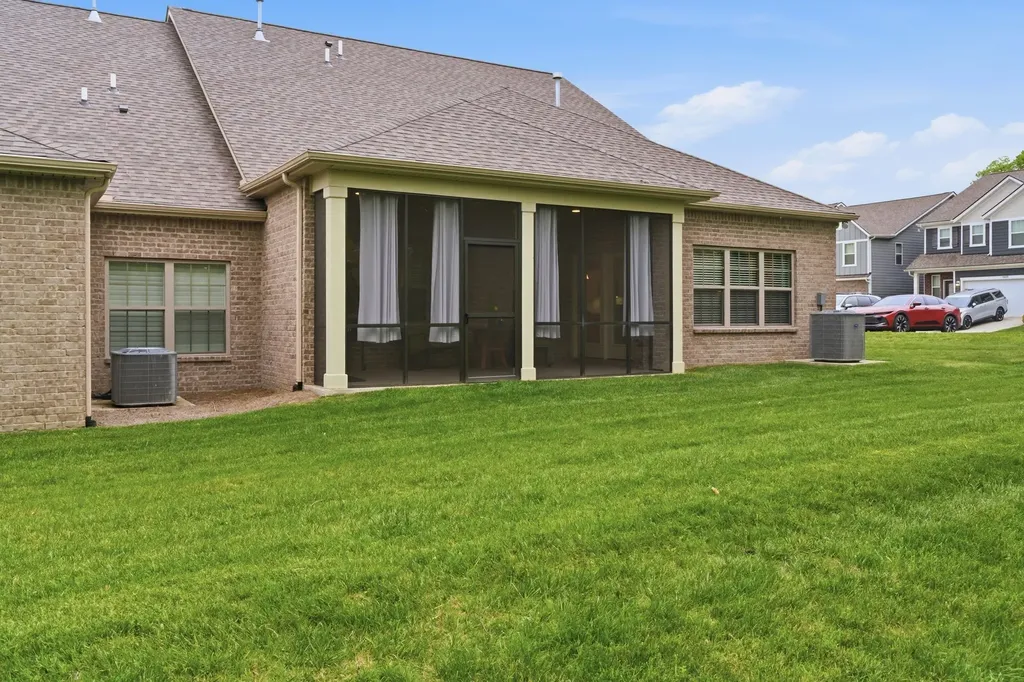 3223 Chaucer Lane Gallatin TN 37066