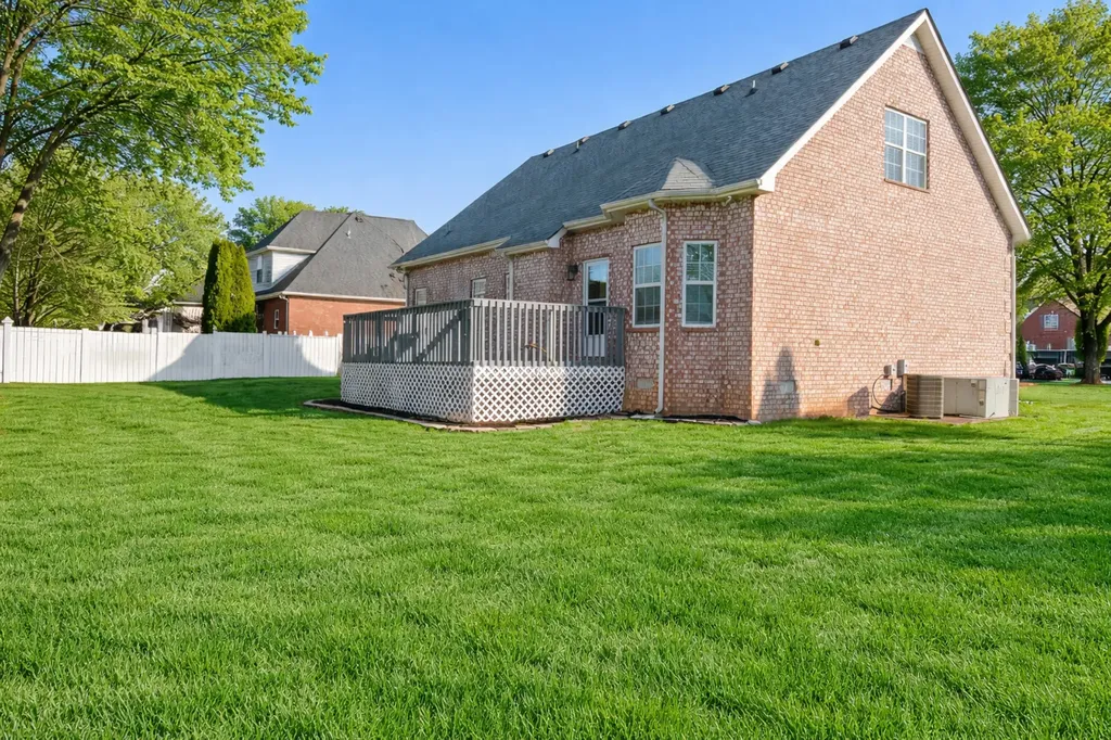 3310 Genoa Drive Murfreesboro TN 37128