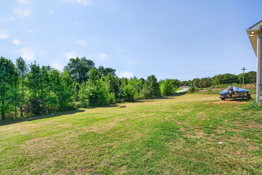 144 Liberty Road Sparta TN 38583
