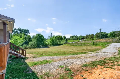 144 Liberty Road Sparta TN 38583