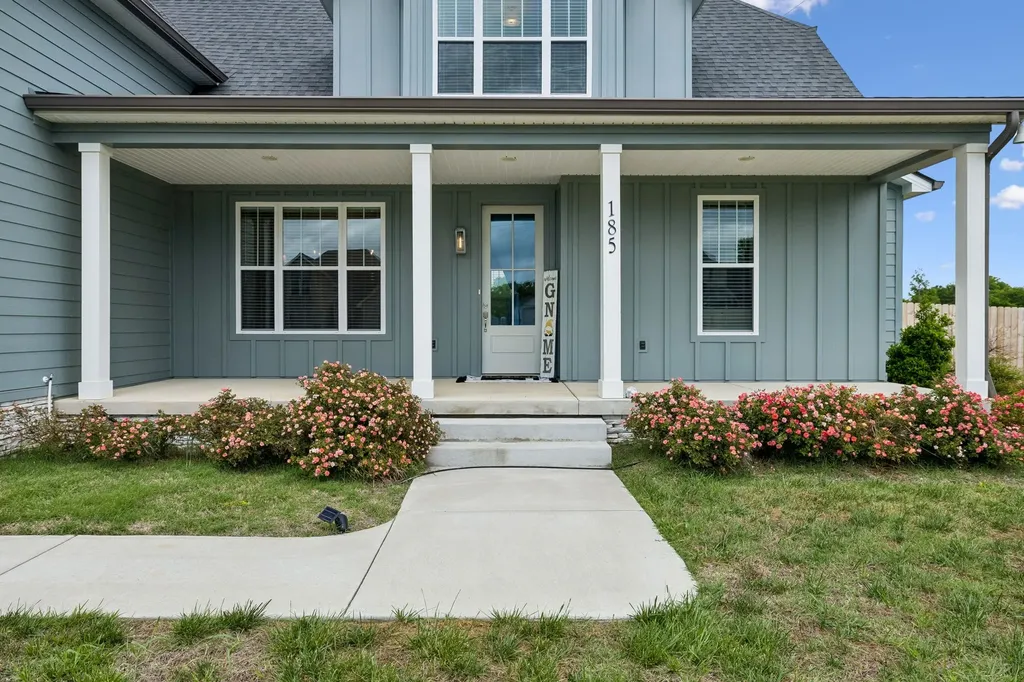 185 Flat Woods Road Lebanon TN 37090