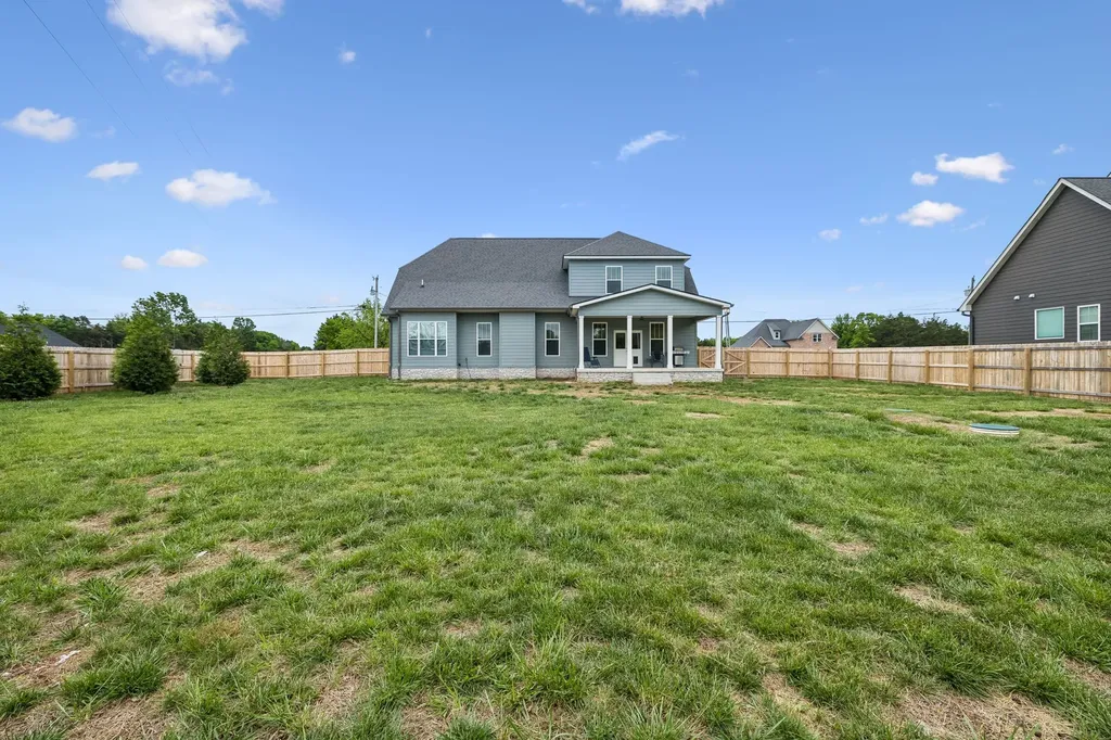 185 Flat Woods Road Lebanon TN 37090