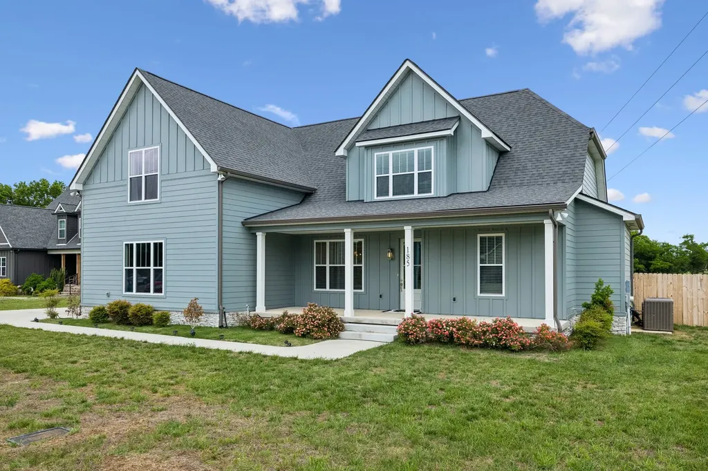 185 Flat Woods Road Lebanon TN 37090