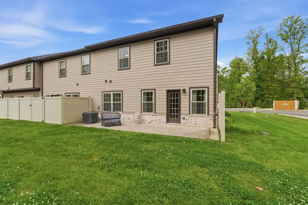 3315 Alta Lane Murfreesboro TN 37128