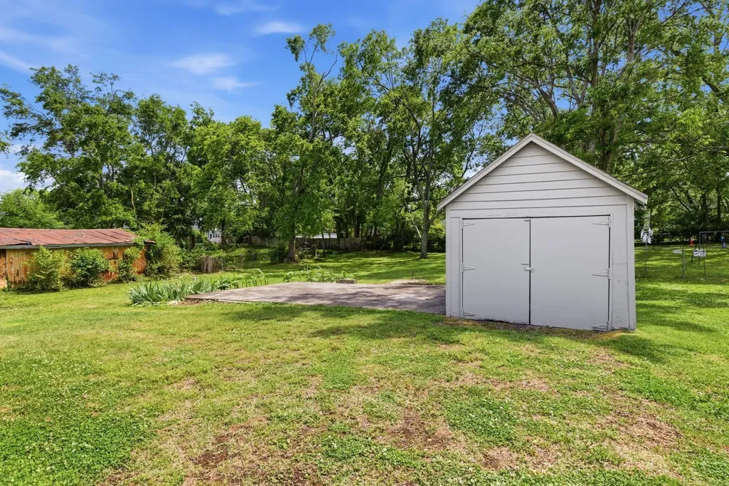 241 Timmons Street Nashville TN 37211