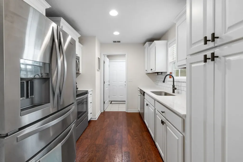 216 Williamsburg Circle Tullahoma TN 37388