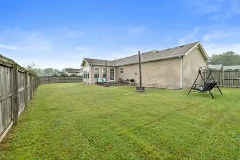 216 Williamsburg Circle Tullahoma TN 37388