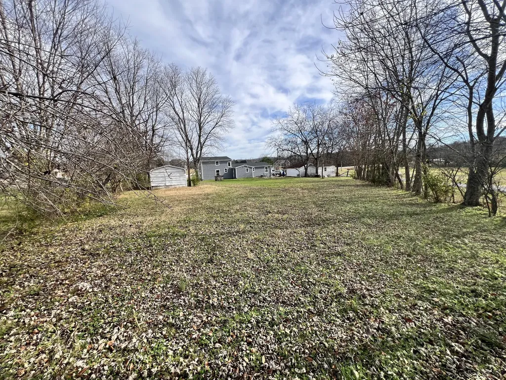 5890 Cainsville Road Lebanon TN 37090