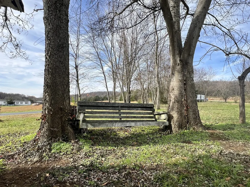 5890 Cainsville Road Lebanon TN 37090