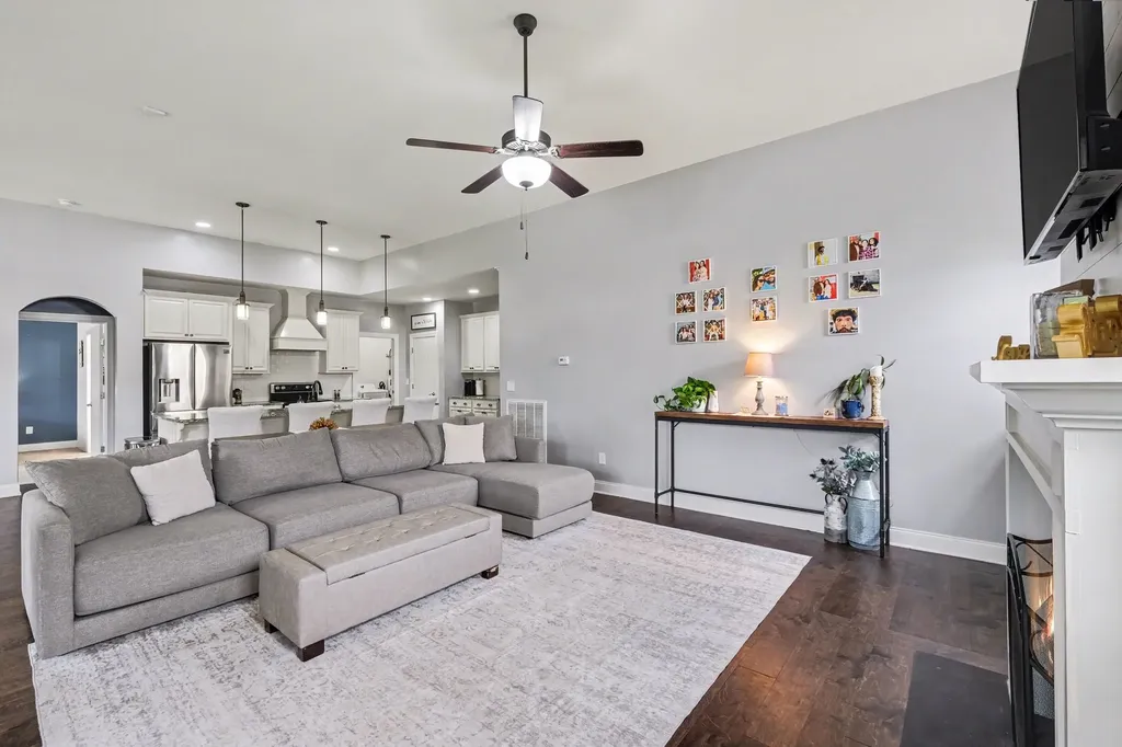 1365 Mires Road Mount Juliet TN 37122