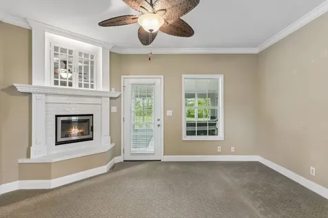 2305 Mustang Way Spring Hill TN 37174