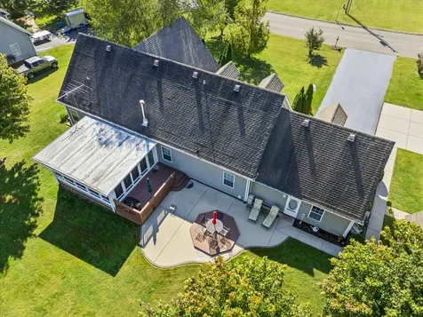 2305 Mustang Way Spring Hill TN 37174