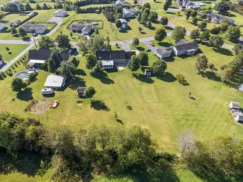 2305 Mustang Way Spring Hill TN 37174