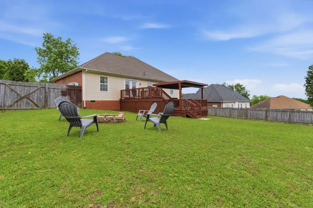 3334 Colchester Circle Lebanon TN 37087