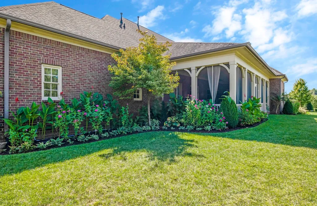 6233 Wild Heron Way College Grove TN 37046