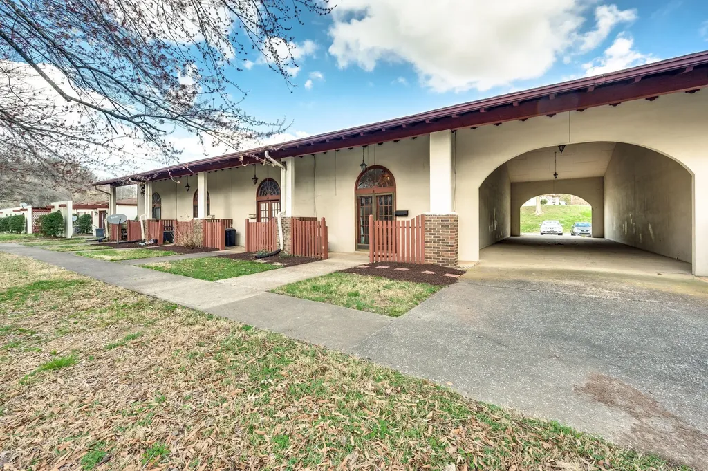 210 Old Hickory Boulevard Nashville TN 37221