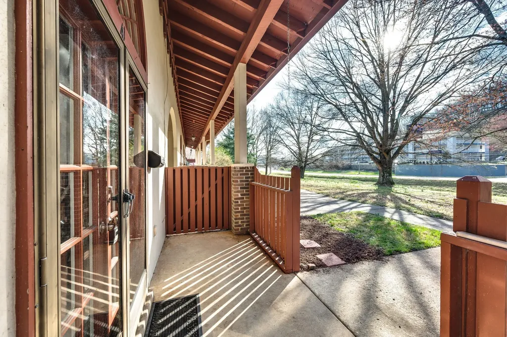 210 Old Hickory Boulevard Nashville TN 37221