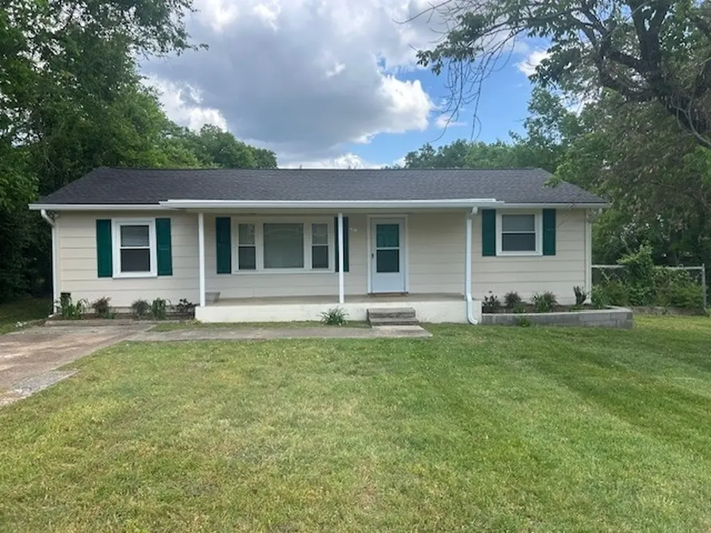 607 Center Street Madison TN 37115