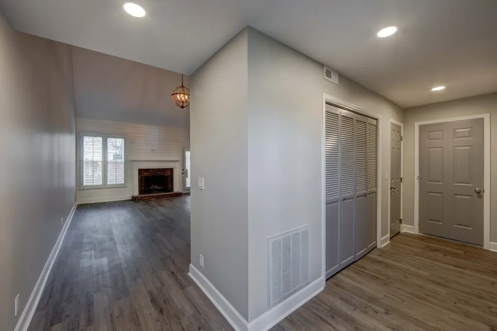 1129 W Main Street Franklin TN 37064