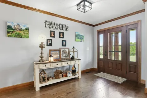 1560 Fairfield Road Westmoreland TN 37186