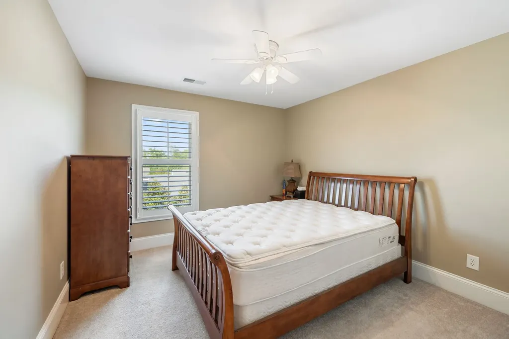 548 Ridgecrest Lane Lebanon TN 37087