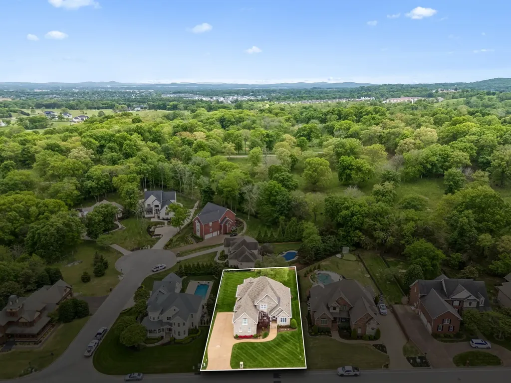 548 Ridgecrest Lane Lebanon TN 37087