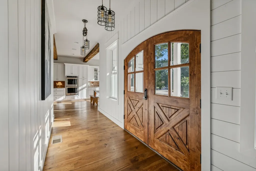 4325 Cave Springs Road Columbia TN 38401