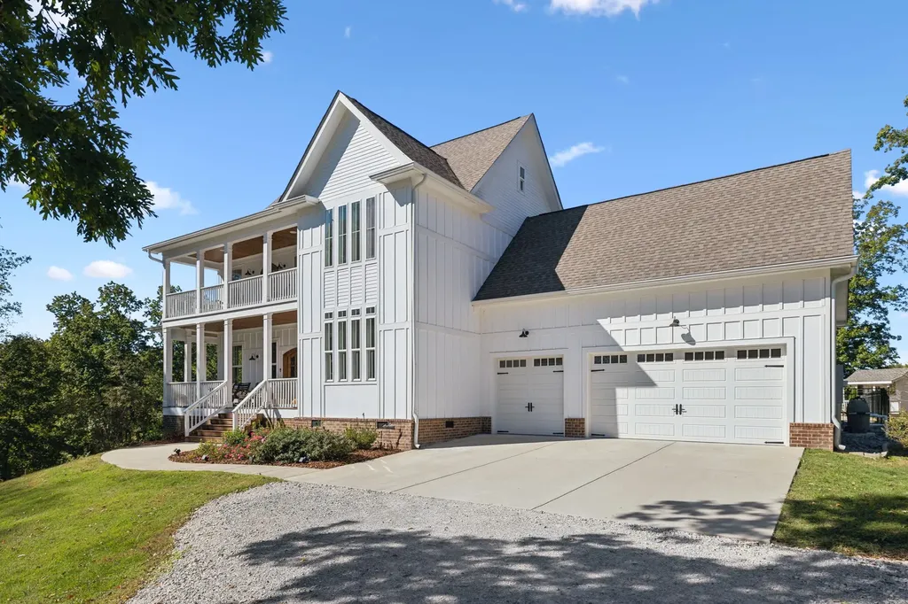 4325 Cave Springs Road Columbia TN 38401
