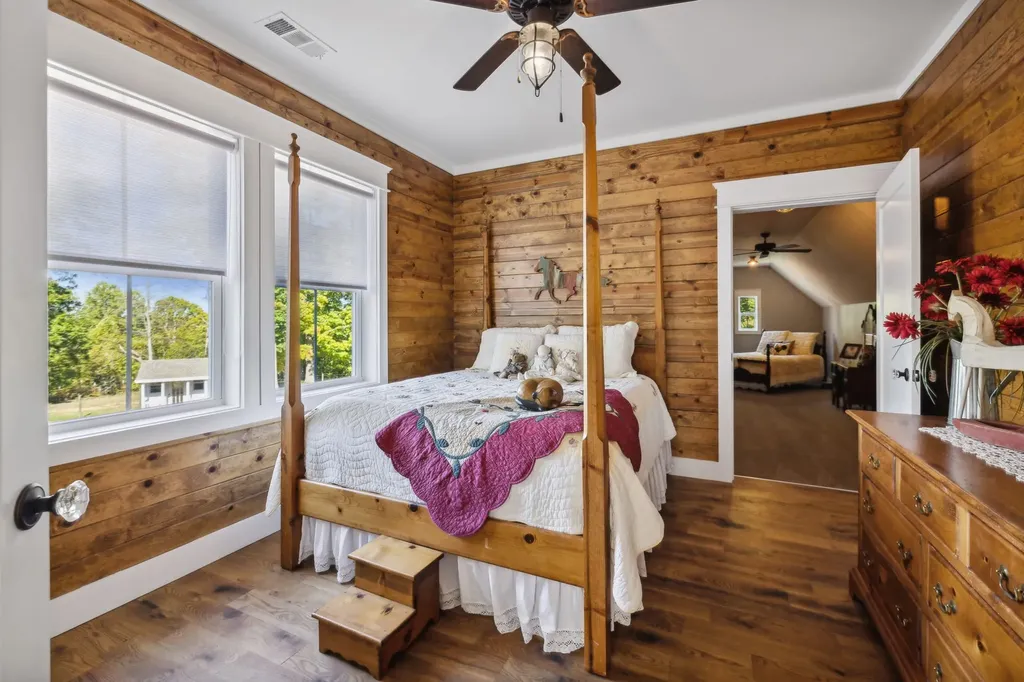4325 Cave Springs Road Columbia TN 38401