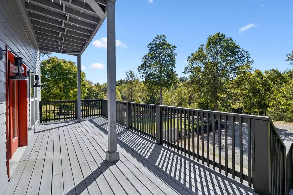 4325 Cave Springs Road Columbia TN 38401