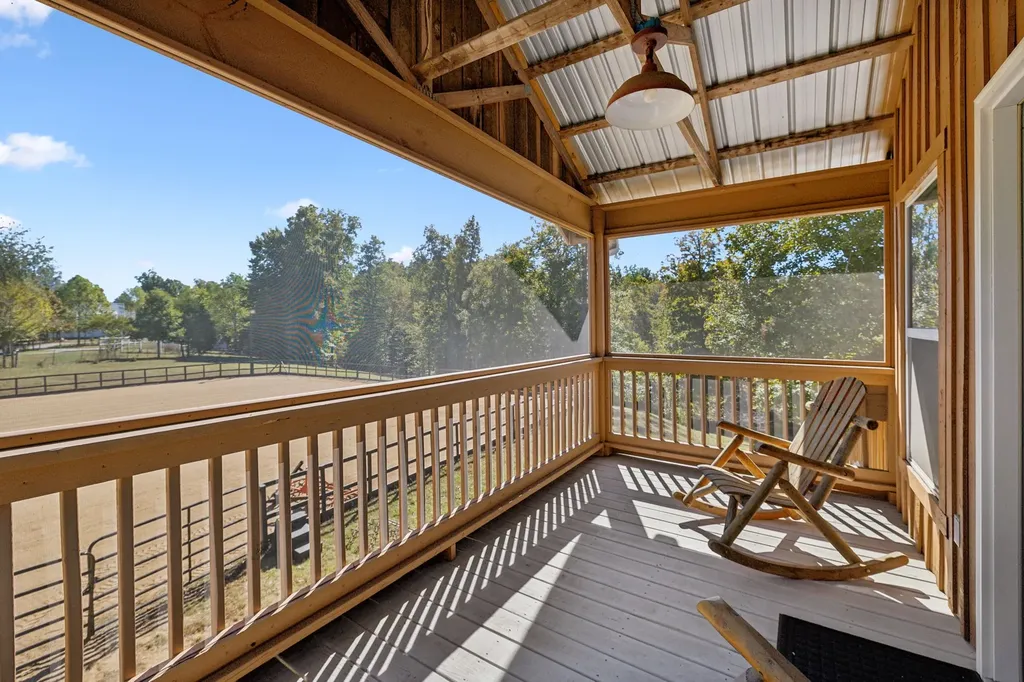 4325 Cave Springs Road Columbia TN 38401