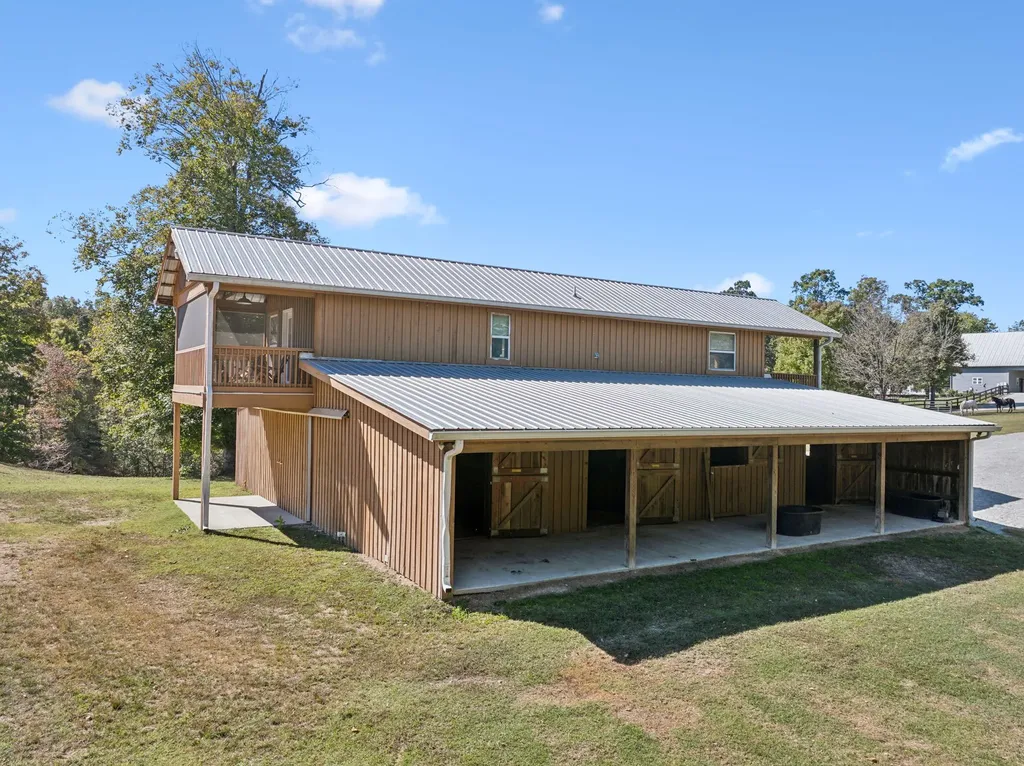 4325 Cave Springs Road Columbia TN 38401
