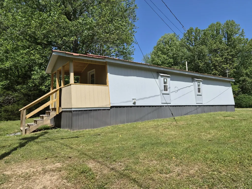 130 Neil Drive Smithville TN 37166