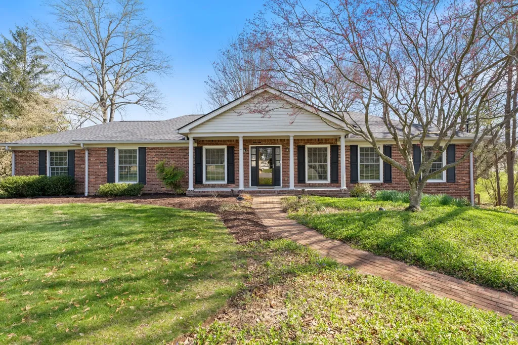 8012 Knoll Court Brentwood TN 37027