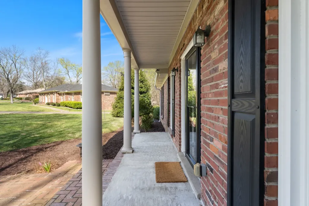 8012 Knoll Court Brentwood TN 37027