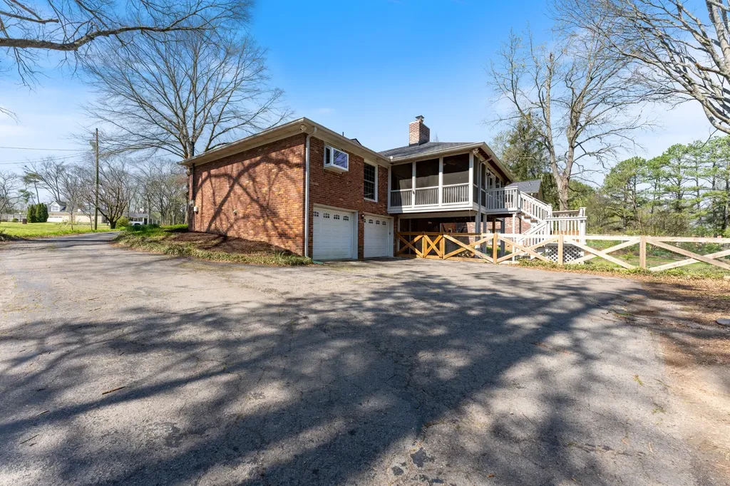 8012 Knoll Court Brentwood TN 37027
