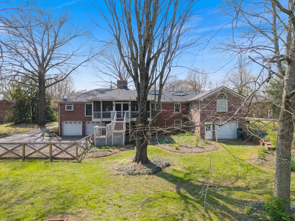 8012 Knoll Court Brentwood TN 37027