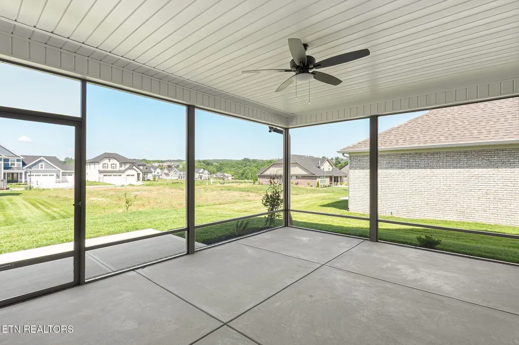 12027 Deer Crossing Drive Knoxville TN 37932