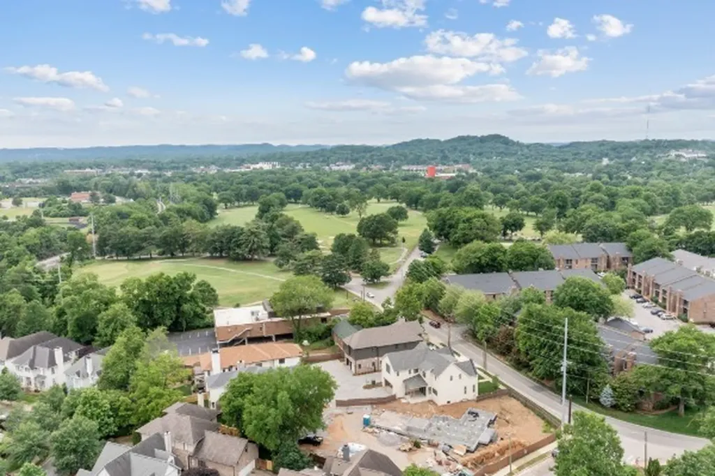 4411 Westlawn Drive Nashville TN 37209