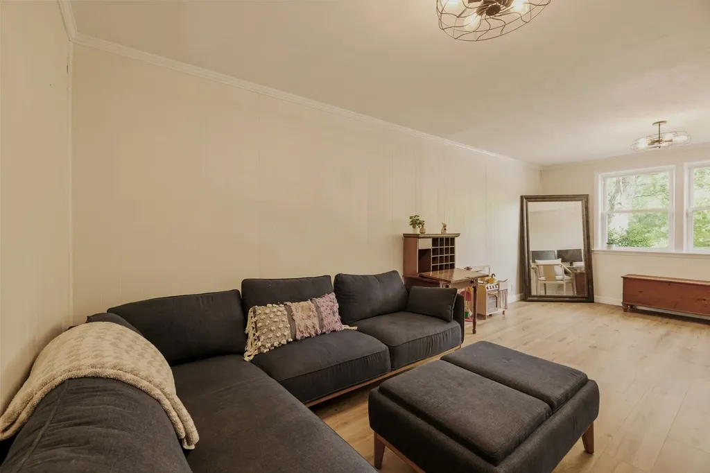 525 Holt Valley Road Nashville TN 37221