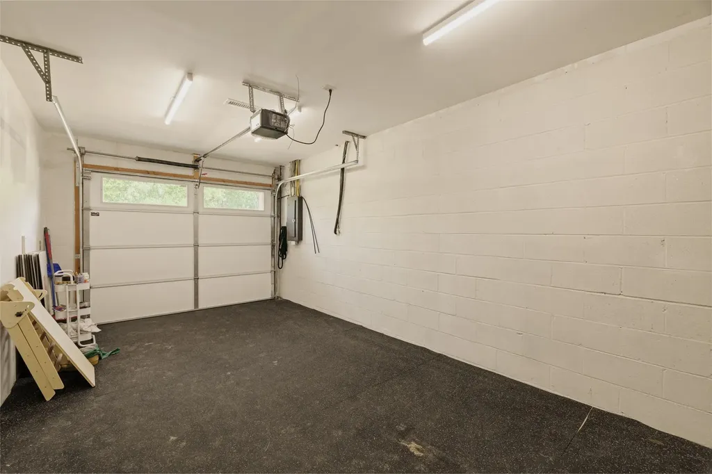 525 Holt Valley Road Nashville TN 37221