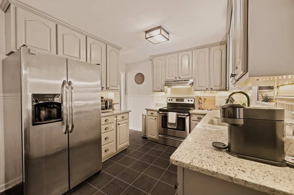 525 Holt Valley Road Nashville TN 37221