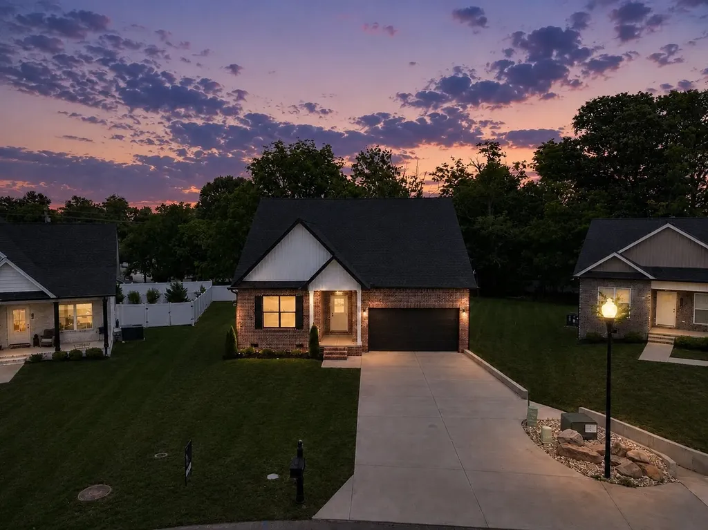 125 Beckam Way Smithville TN 37166