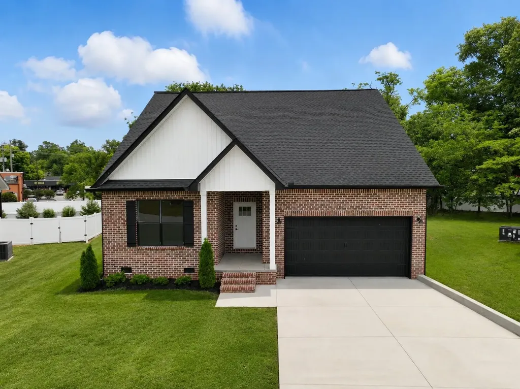 125 Beckam Way Smithville TN 37166
