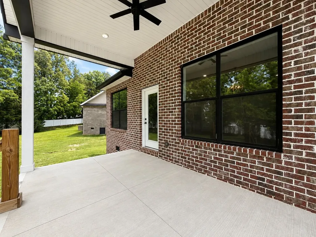 125 Beckam Way Smithville TN 37166