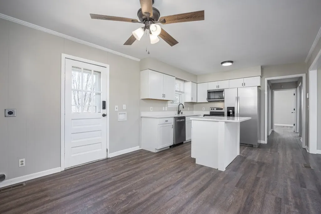 630 Debbie Drive Hermitage TN 37076