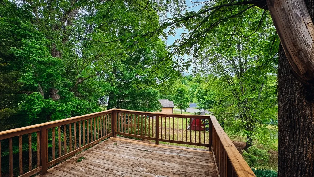 630 Debbie Drive Hermitage TN 37076