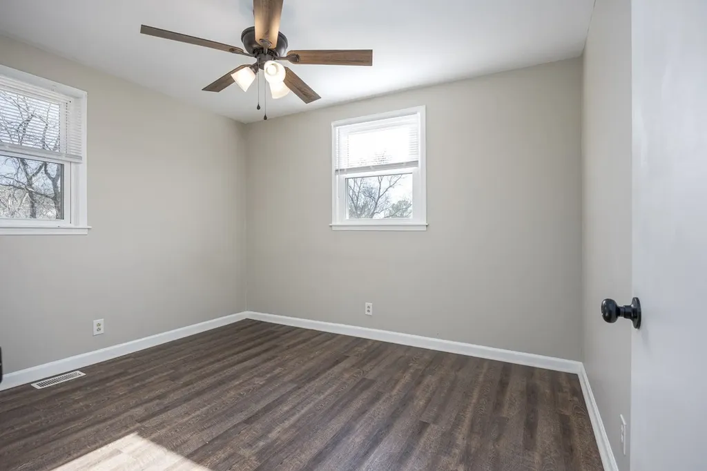 630 Debbie Drive Hermitage TN 37076