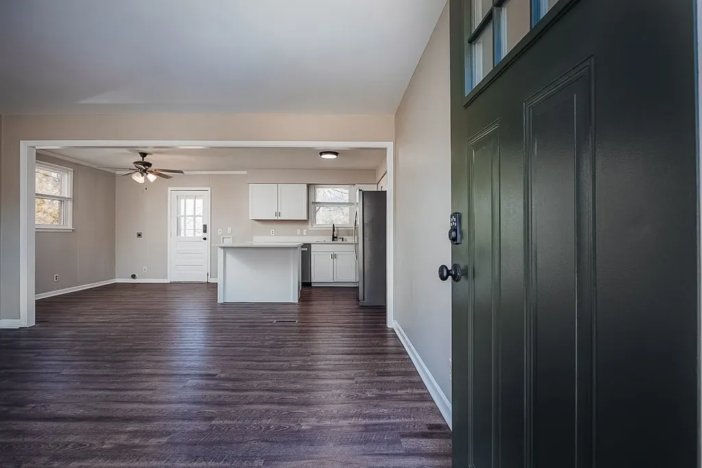 630 Debbie Drive Hermitage TN 37076