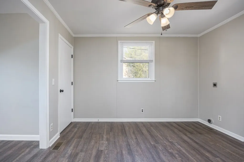 630 Debbie Drive Hermitage TN 37076
